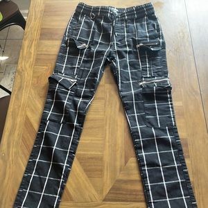 Hot Topic Plaid Skinny Pants